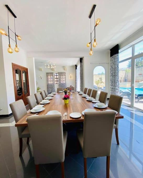 Velver Mansion, Malta - Luxury Villa With Pool Нашшар Экстерьер фото